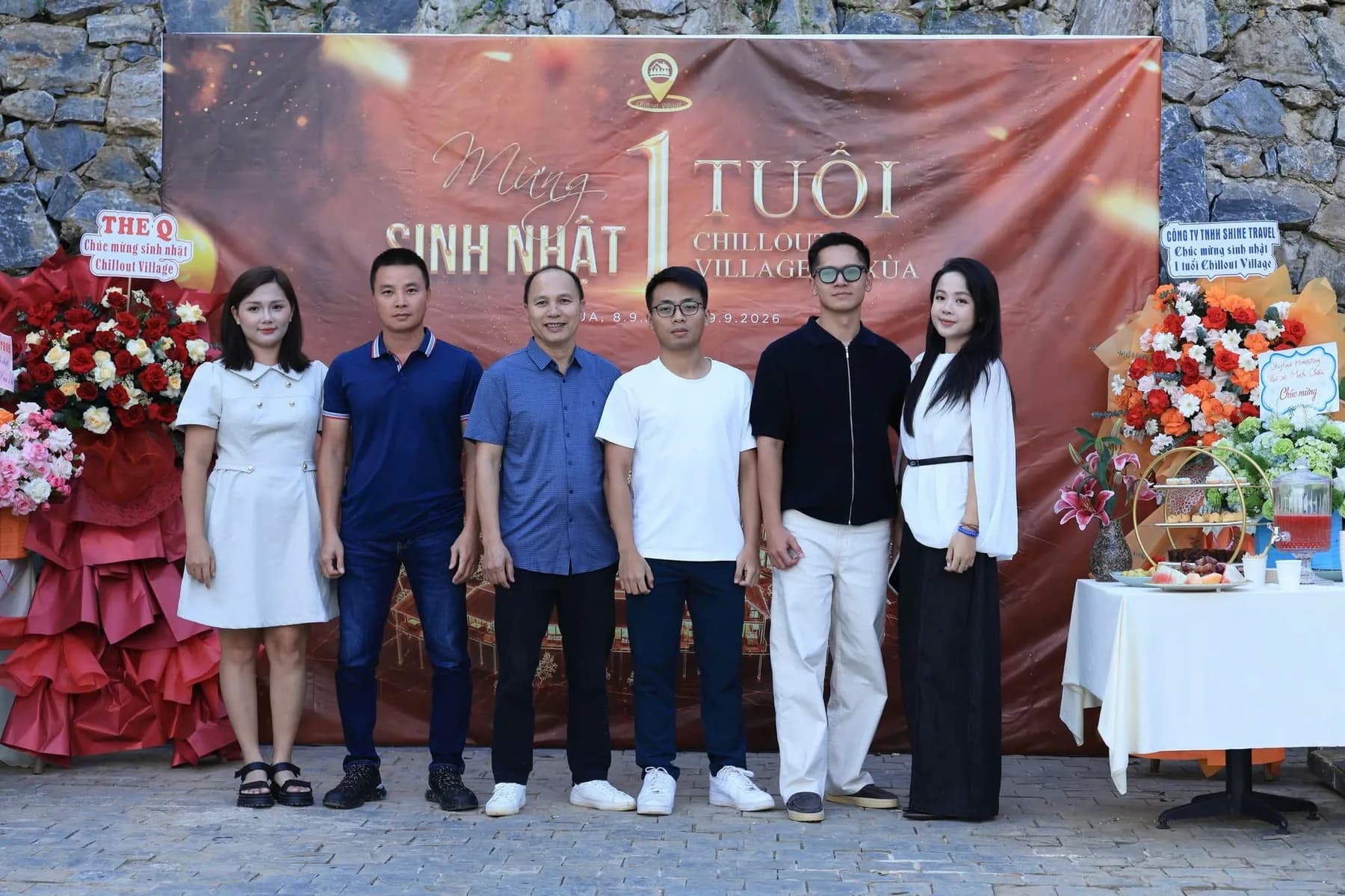 Các cổ đông sáng lập tại lễ kỷ niệm 1 năm Chillout Village